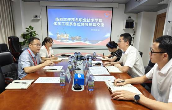 中海油访企照片1